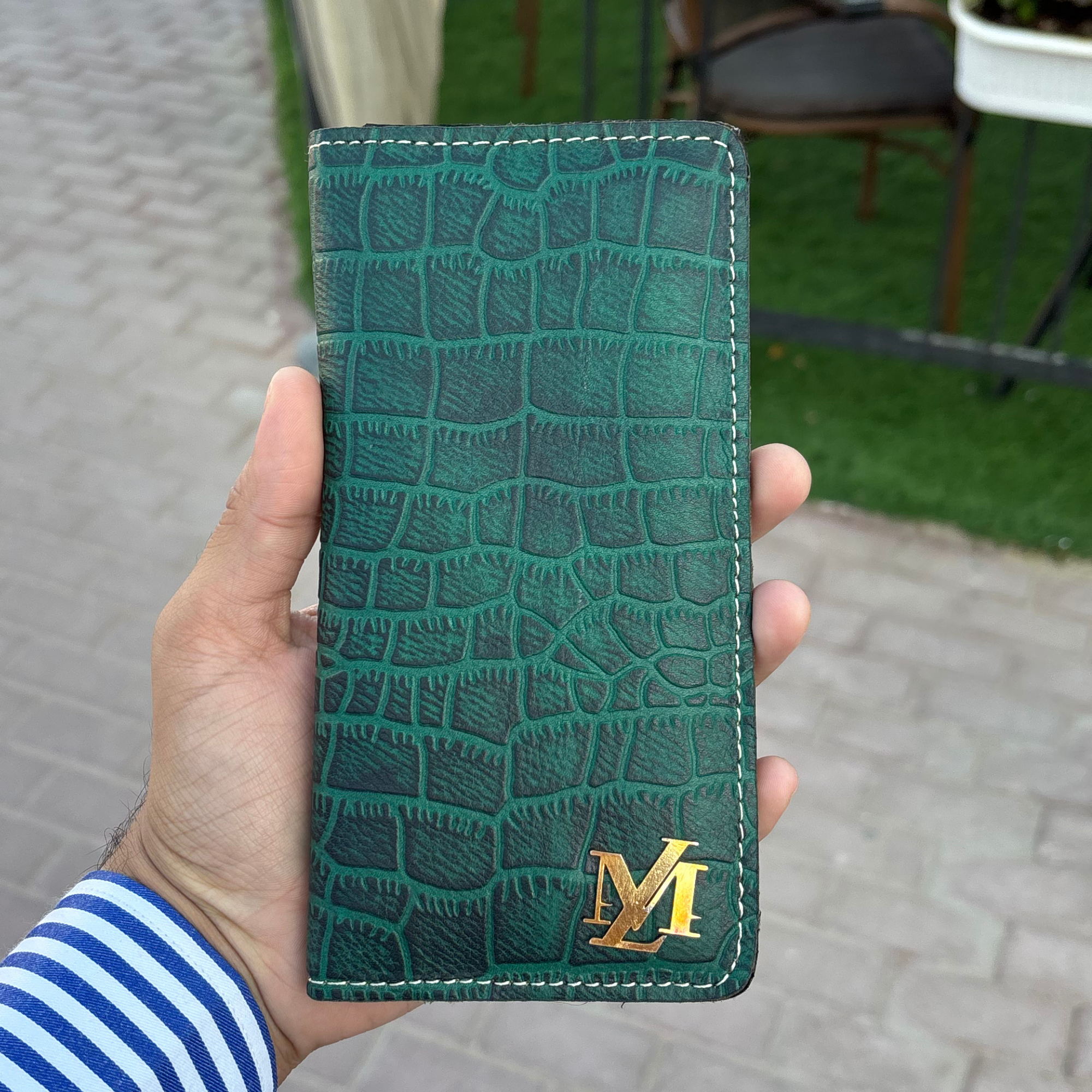 Green Textured zipper Wallet
