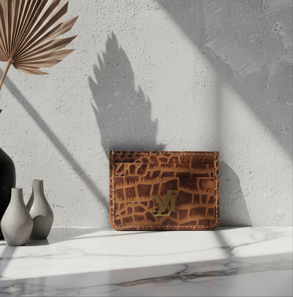 Conic with Black waxed Crocodile Card Holder