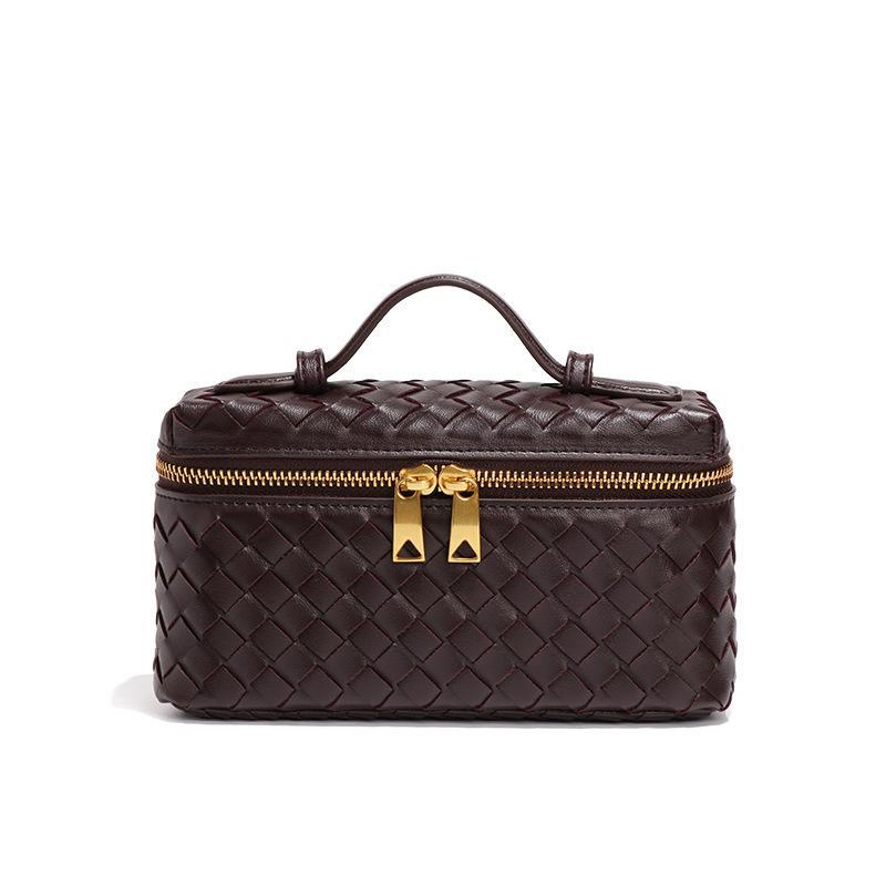 Aura Crossbody