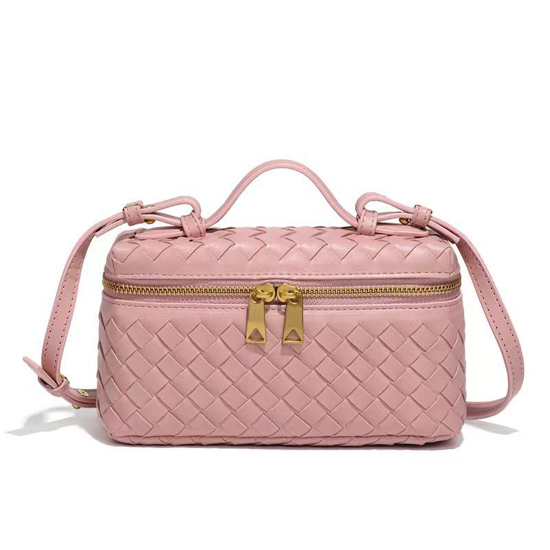 Aura Crossbody