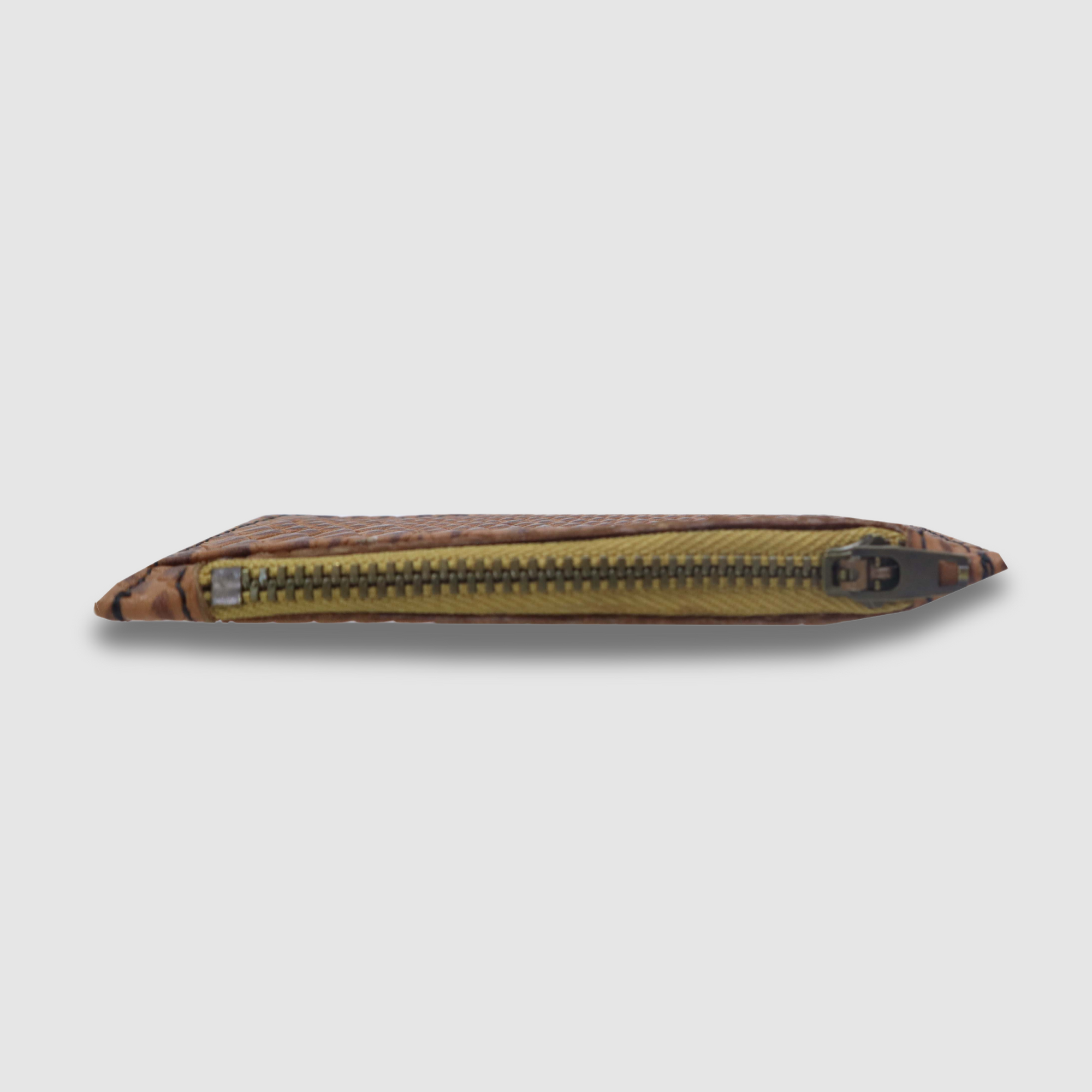 Conic with Black waxed Card Holder Zipper